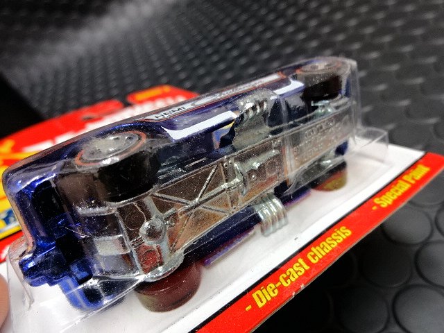 ﾎｯﾄｳｨｰﾙ 1/64 ﾀﾞｲｷｬｽﾄﾓﾃﾞﾙ ｸﾗｼｯｸｼﾘｰｽﾞ☆ Dodge Challenger 