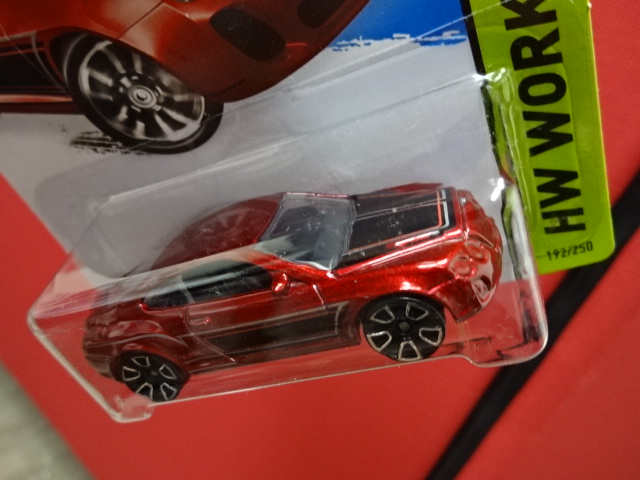 ベントレー　1/43  ブラック/ダークレッド TOMICA 115 BENTLEY CONTINENTAL GT 1/65 2010 NEW MODEL TOMY A
