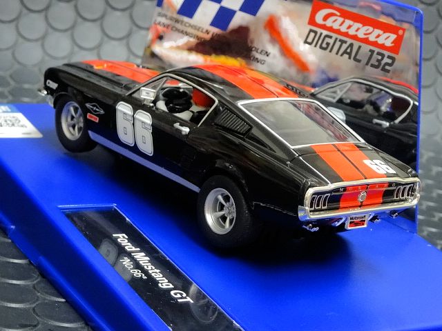 Carrera Digital132 ｽﾛｯﾄｶｰ 30792◇ Ford Mustang GT #66 ヘッドライト