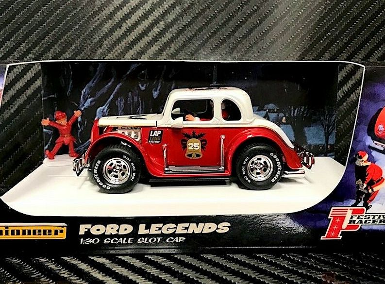 Pioneer 1/30 ｽﾛｯﾄｶｰ P118◇”Santa” Legends Racer '34 Ford Coupe