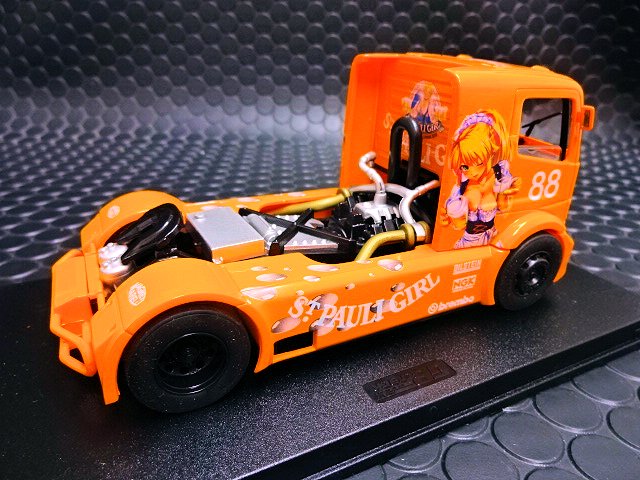SUPER TRUCK リモコンカー オレンジ色 SUPER TRUCK リモコンカー オレンジ色
