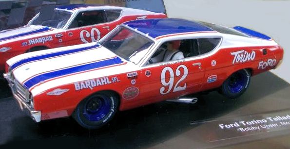 Carrera 1/32 ｽﾛｯﾄｶｰ 27556◇ FORD TORINO ”TALLADEGA” , #92/BOBBY 