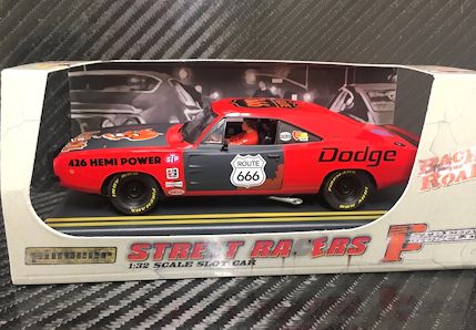 71 Dodge Challenger ラムチャージャー☆HOスロットカー Hot Wheels '71 Dodge Charger / '71 Dodge Challenger | eBay