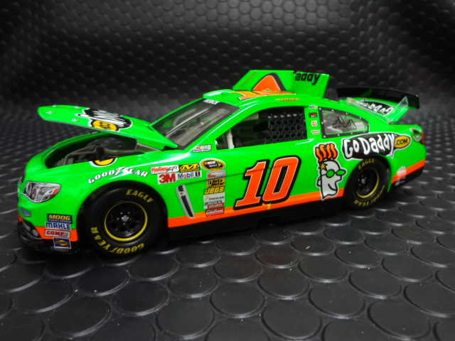 Action 1/24 ﾀﾞｲｷｬｽﾄﾓﾃﾞﾙ ◇#10 DanicaPatrick 