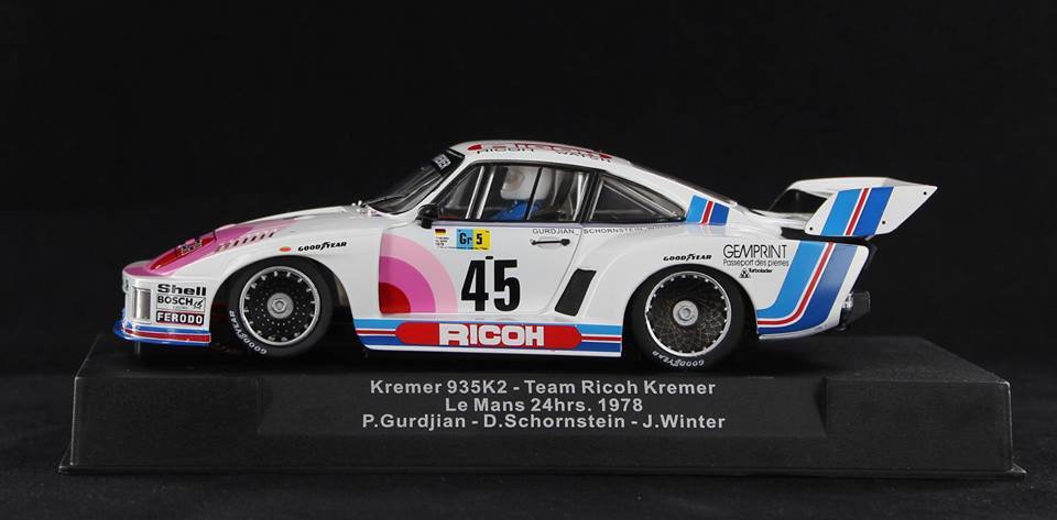 RACER / SIDEWAYS 1/32 ｽﾛｯﾄｶｰ SW45◇Porsche Kremer 935 K2