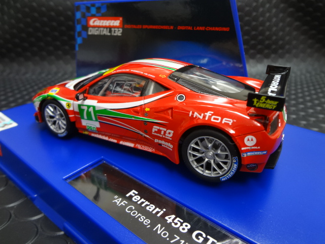 Carrera Digital132 ｽﾛｯﾄｶｰ 30639◇Ferrari 458 Italia GT2 AF Corse, #71, 2012  ﾍｯﾄﾞﾗｲﾄ&ﾃｰﾙ点灯☆便利なｱﾅﾛｸﾞ・ﾃﾞｼﾞﾀﾙ両用 | NASCAR・スロットカー・ミニカーの専門店<<サッキーズ・コレクションズ大阪>>  by CAR-BOX