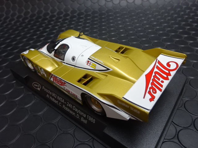 Slot it 1/32 ｽﾛｯﾄｶｰ CA25e ◇ PORSCHE 962 IMSA #14/Holbert-Robinson 