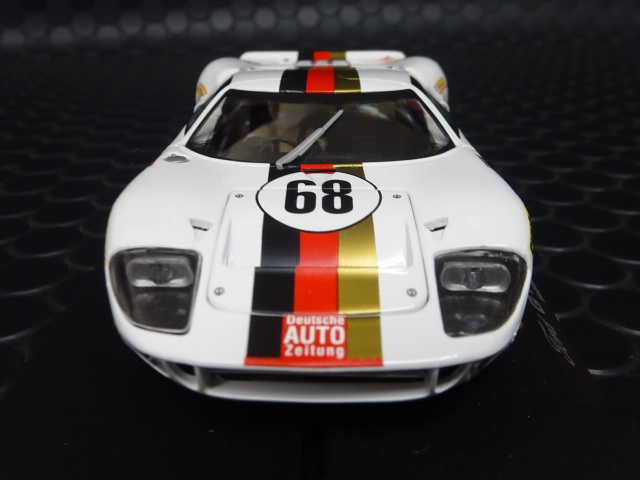 スロットカー FLY フライ　ガルフ GT40 絶版品 FLY 1/32 ｽﾛｯﾄｶｰ A183◇ FORD GT40 ＃68/REINHOLD JOEST- HELMUT