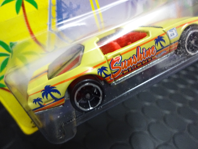 HOT WHEELS 1/64 ﾀﾞｲｷｬｽﾄﾓﾃﾞﾙ H/W ROAD TRIPPINシリーズ☆80 'PONTIAC