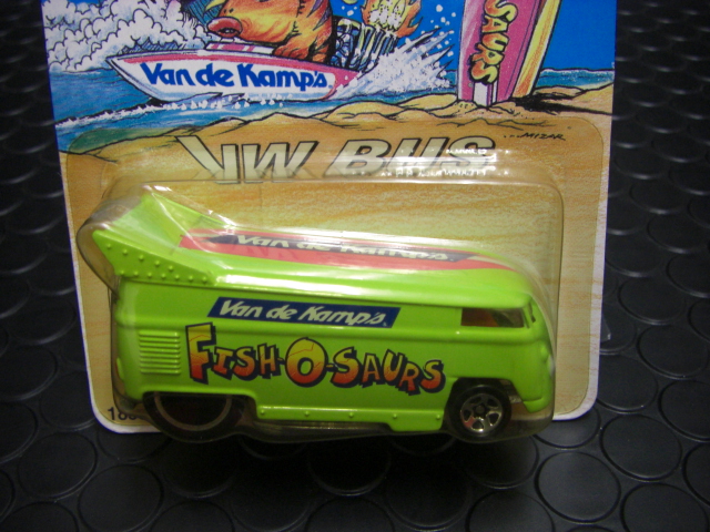 ﾎｯﾄﾎｨｰﾙ 1/64 ﾀﾞｲｷｬｽﾄﾓﾃﾞﾙ ☆ VW DRAG BUS 