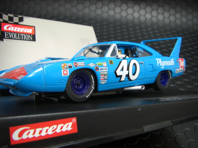 NASCAR 1970 プリムス　スーパーバード ロードランナー　ペティ NASCAR 1970 プリムス スーパーバード ロードランナー ペティ