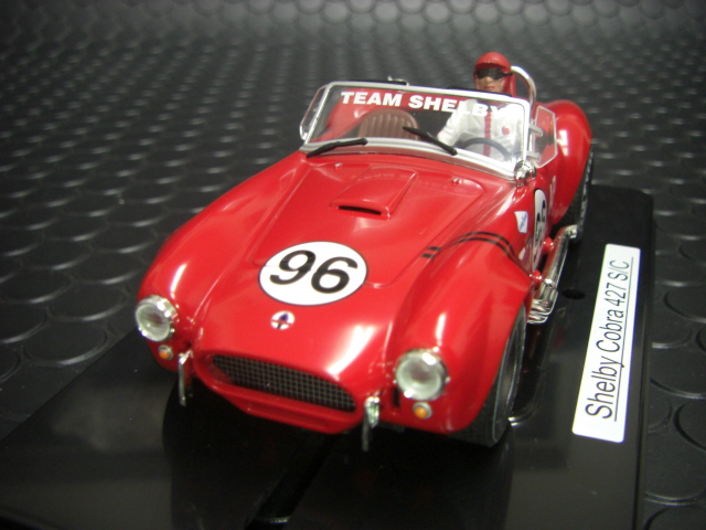 shelby COBRA 427. 1/32スロットカー Amazon.com: KiNSMART - 1965 Shelby Cobra 427 S/C 1:32 Scale