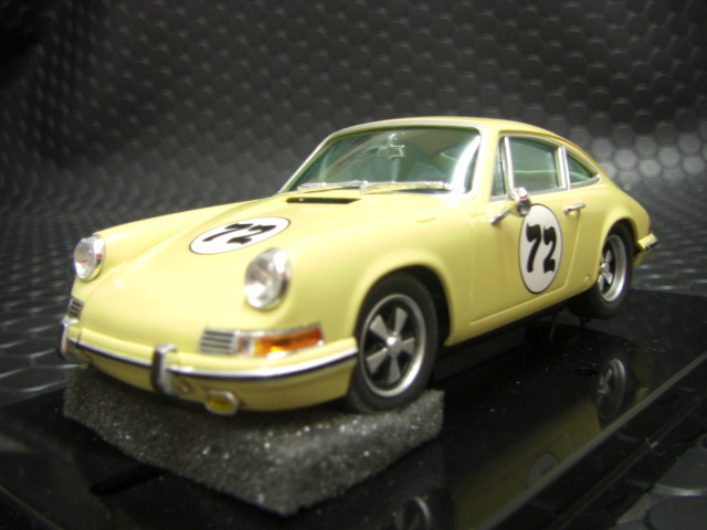 ポルシェ　911　SC RS 　ラリー　限定品2台セット　1/32　スロット Revoslot 1/32 ｽﾛｯﾄｶｰ RS0002◇Porsche 911 GT2 ＃60