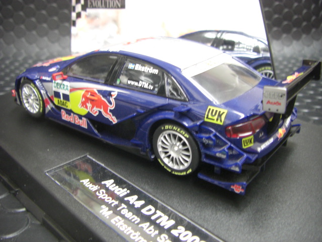 Carrera 1/32 ｽﾛｯﾄｶｰ 27237◇AUDI A4 DTM/2008 Audi Sports Team/ABT 