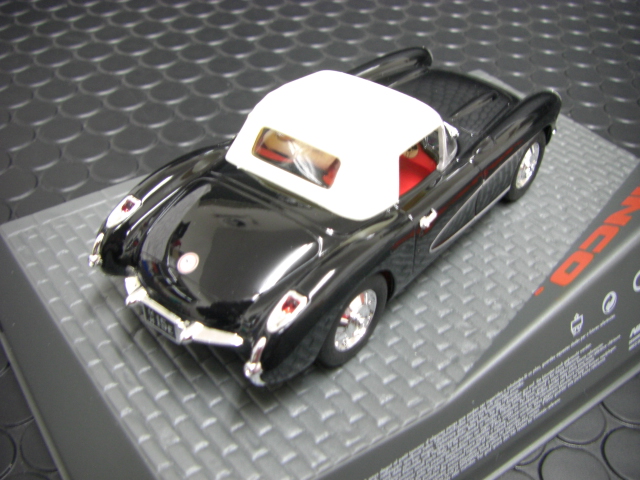 NINCO 1/32 ｽﾛｯﾄｶｰ 50583◇CORVETTE 1956 BLACK CLASSIC SPORT 新入荷