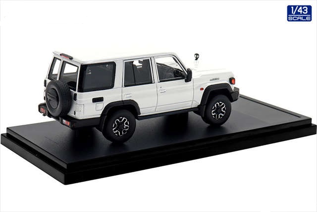 ハイストーリー 1/43 トヨタ ランドクルーザー 70 AX 2023 ホワイト 1