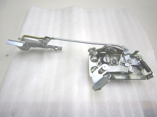 ランクル40 ドアロック右 82/10~最終 純正 新品 | クルーザーランド