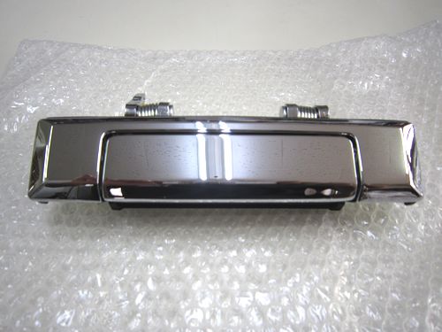 ランクル70系 前部ドアアウターハンドル右 純正 新品 | クルーザーランド