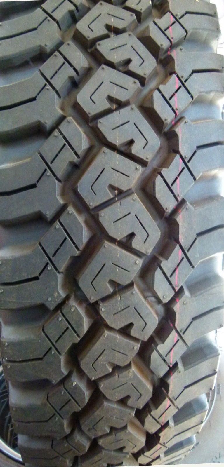 ダンロップ ロードグリッパー 225/95R16 新品 | クルーザーランド