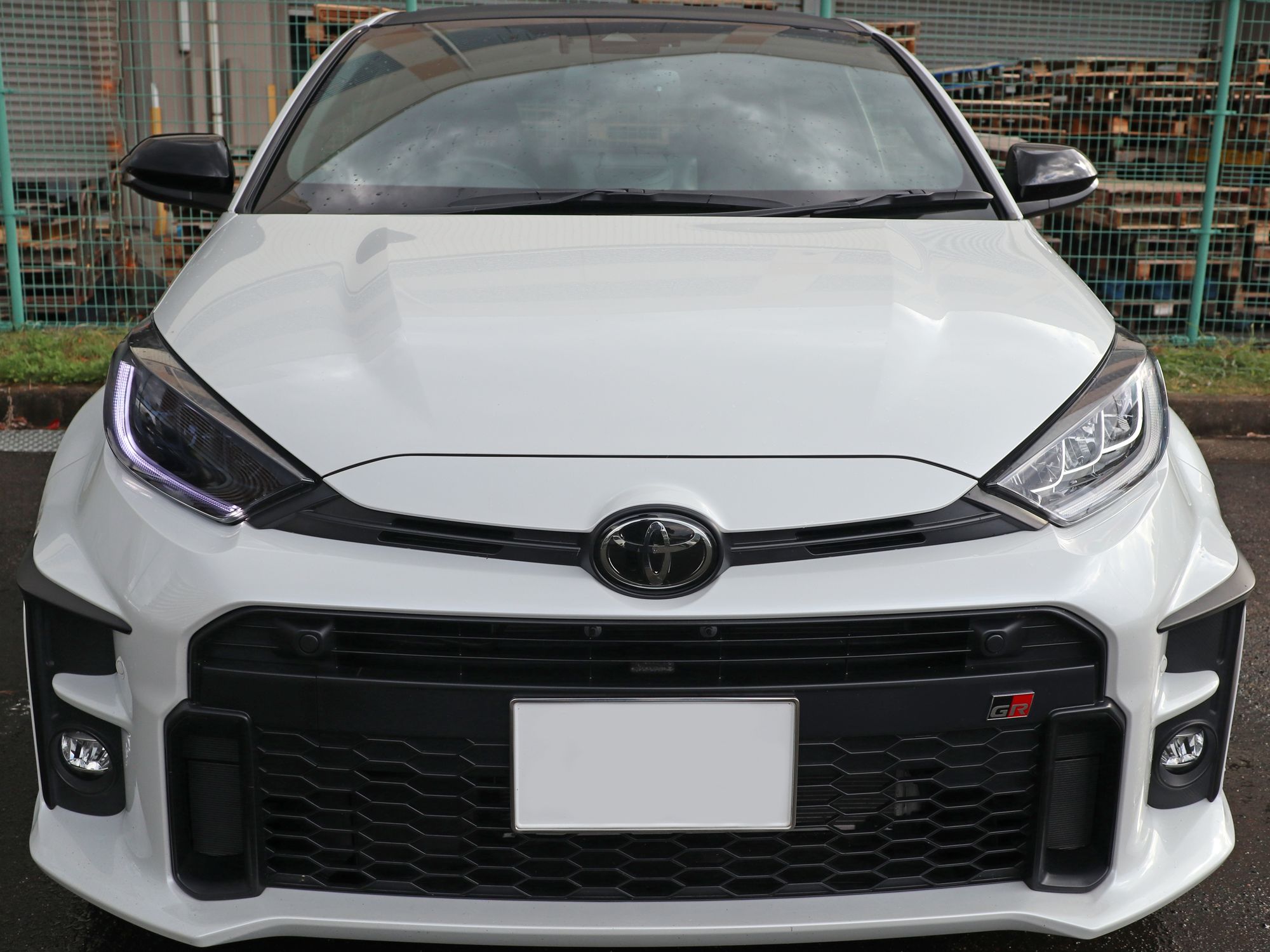 Tint+ トヨタ GRヤリス GXPA16/MXPA12 前期 ヘッドライト 用