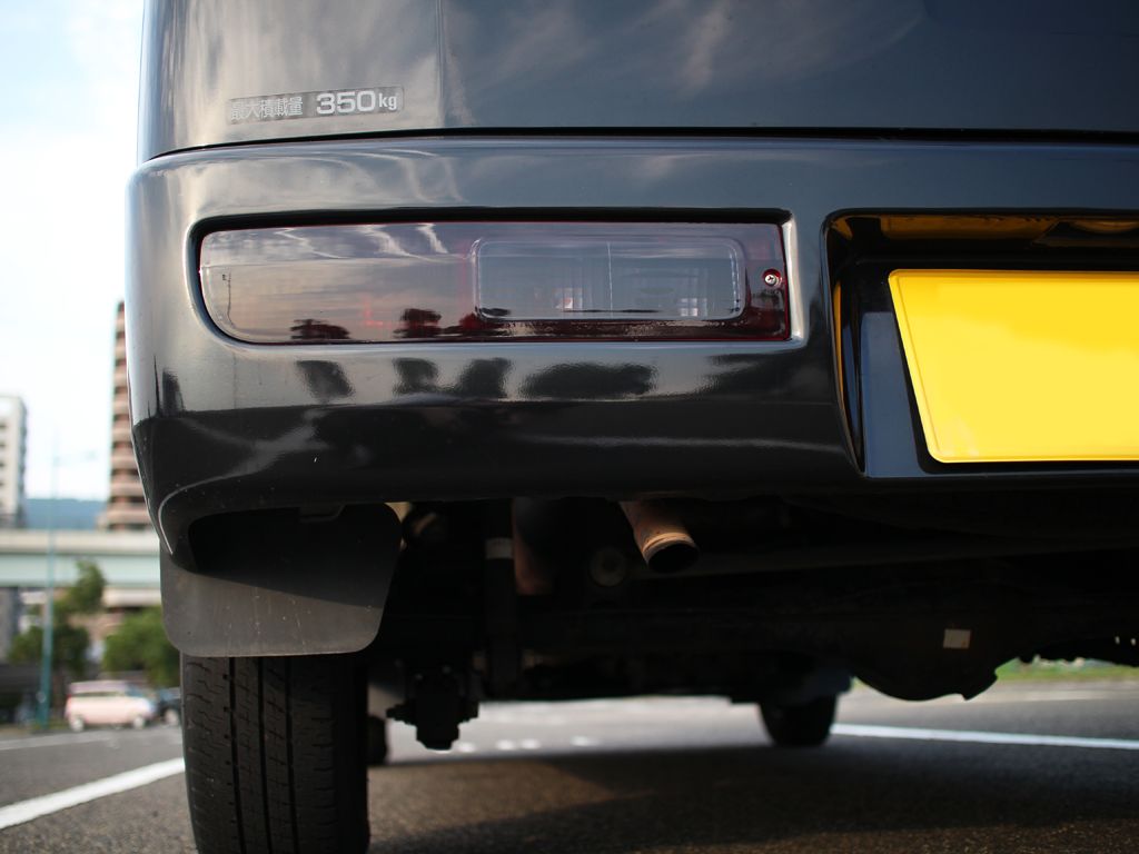 ハイゼットカーゴ　テールランプ　S330V Tint+ ダイハツ ハイゼット カーゴ S320V⁄S321V⁄S330V⁄S331V 前期⁄中期