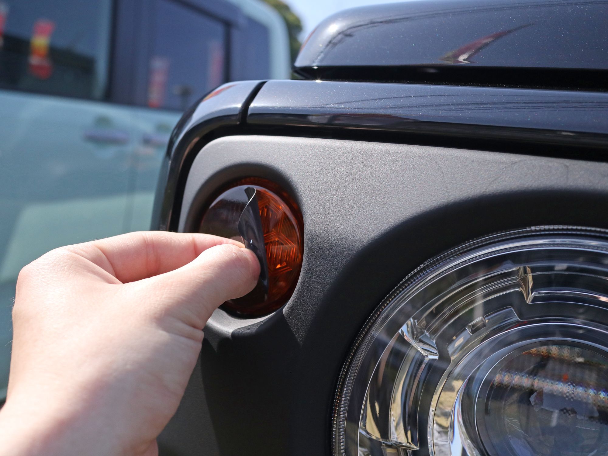 Tint+ スズキ ジムニーシエラ JB74W ヘッドライト 用 (スモーク