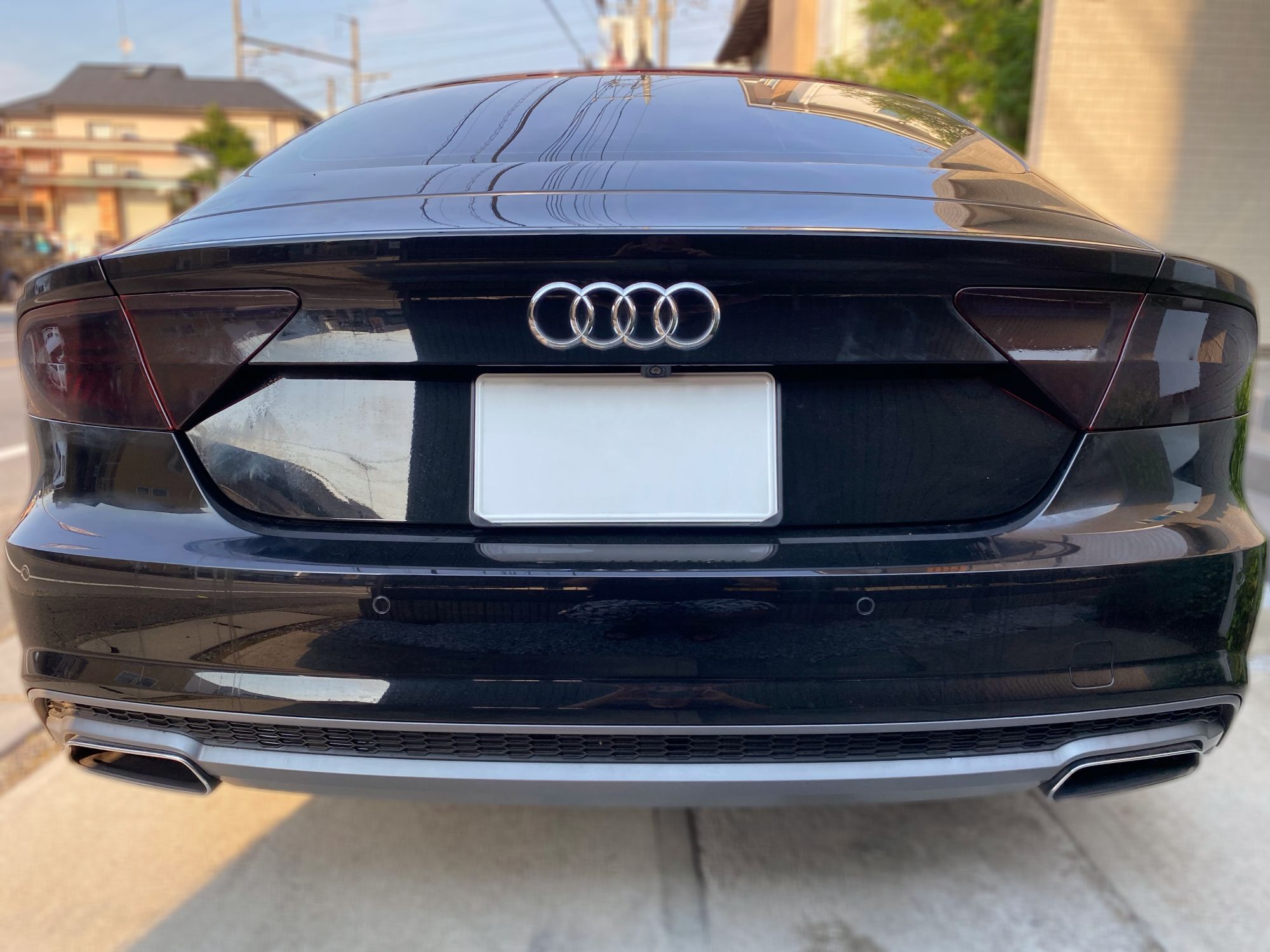Tint+ アウディ A7/S7 スポーツバック 4G テールランプ 用 (スモーク