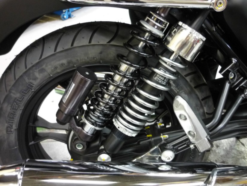 モトグッチV7　750ccモデル用サイドバックステー モトグッチV7 750ccモデル用サイドバックステー モトグッチV7