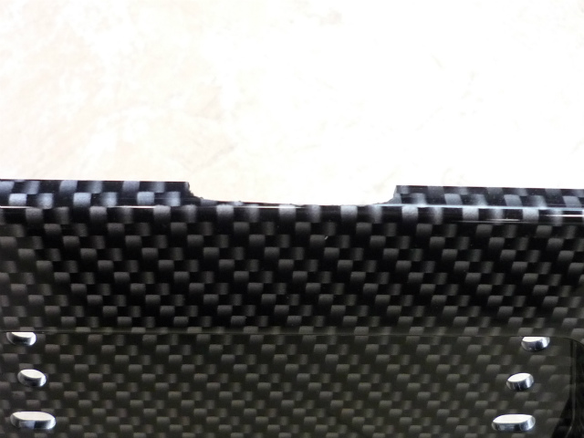 ピアジオグループ純正　ナンバープレートホルダー Moto Guzzi ライセンスプレートホルダー | デージーカンパニー通信販売