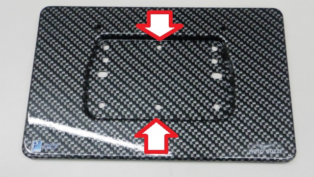 ピアジオグループ純正　ナンバープレートホルダー Moto Guzzi ライセンスプレートホルダー | デージーカンパニー通信販売