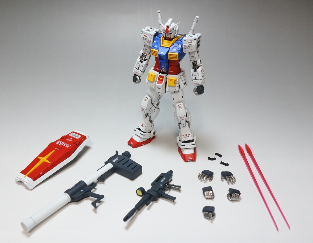 全塗装【プレミアムプラス完成品】バンダイ RG 1/144 RX-78-2