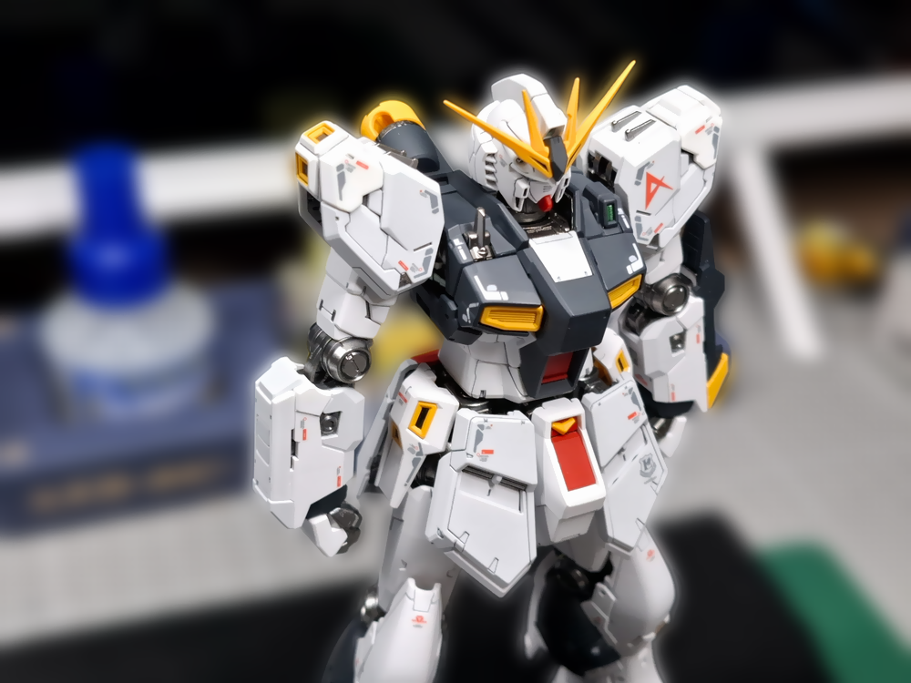 RG νガンダム 完成品 全塗装 RG νガンダム 全塗装 完成！ | ごろうまるさんのガンプラ作品