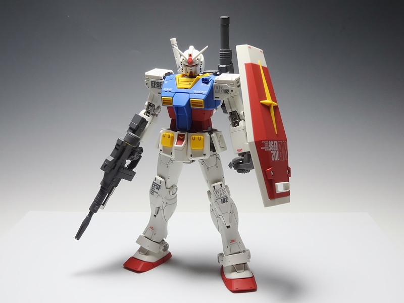 プレミアム完成品】バンダイ MG 1/100 ガンダム (GUNDAM THE ORIGIN版