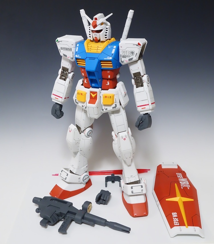 バンダイ 機動戦士ガンダム RX-78-2 メガサイズ1/48 組み立て塗装完成