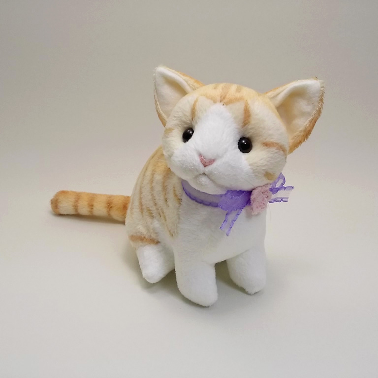 チェックシャツ茶トラ猫のアートドール　【ハンドメイド】猫　ぬいぐるみ チェックシャツ茶トラ猫のアートドール 【ハンドメイド】猫