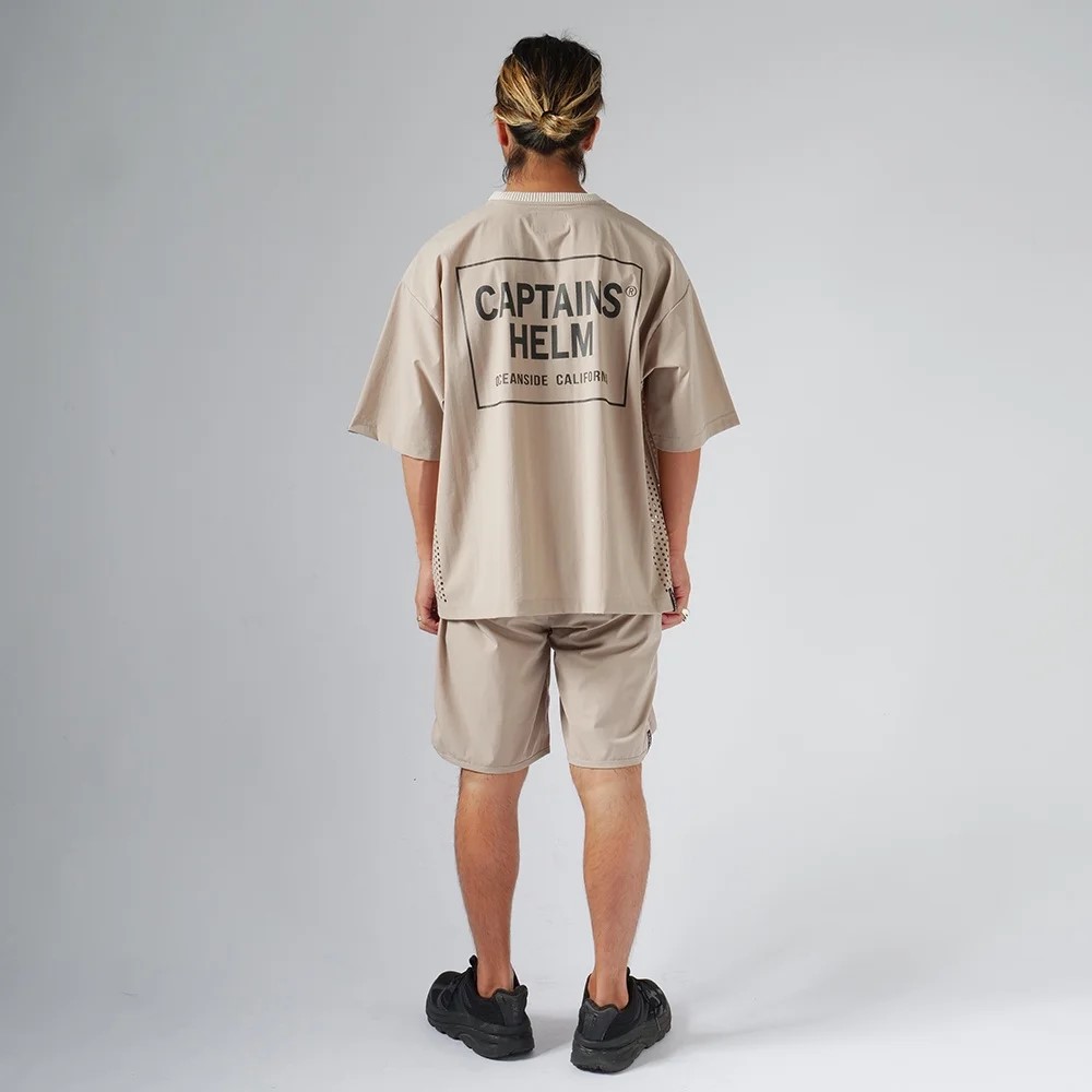 CAPTAINS HELM #DRY STRETCH SURF TEE | FLARY