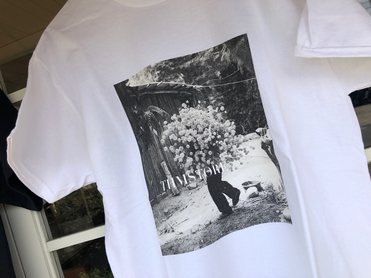 WAX THM store photo tee 