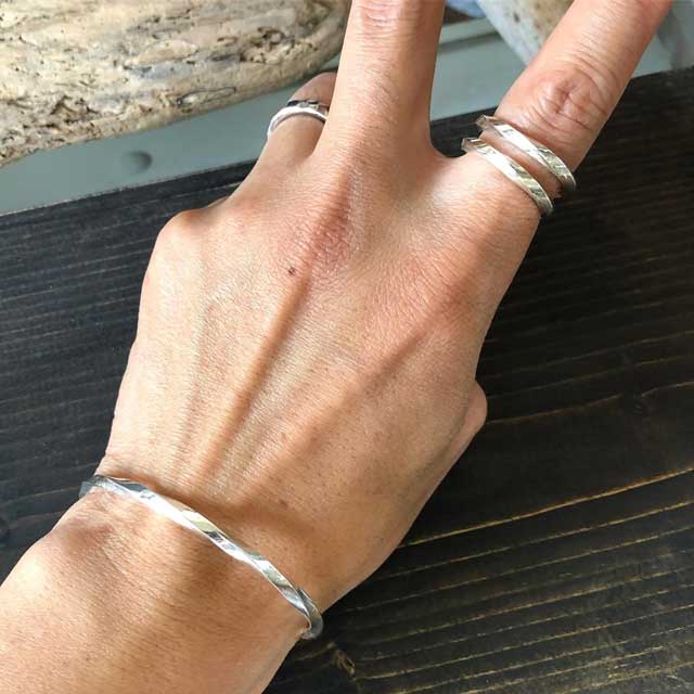 AKASHIC TREE / アカシックツリー SILVER1000 TWIST RING