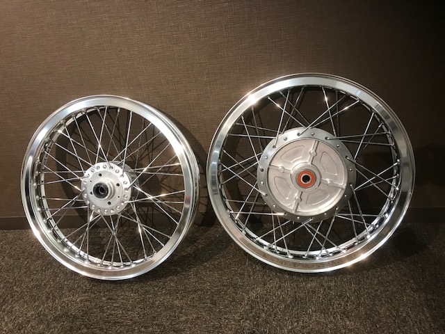 ZRX400 バレル研磨　仕上げ　ホイール ZRX400 バレル研磨 仕上げ ホイール - メルカリ