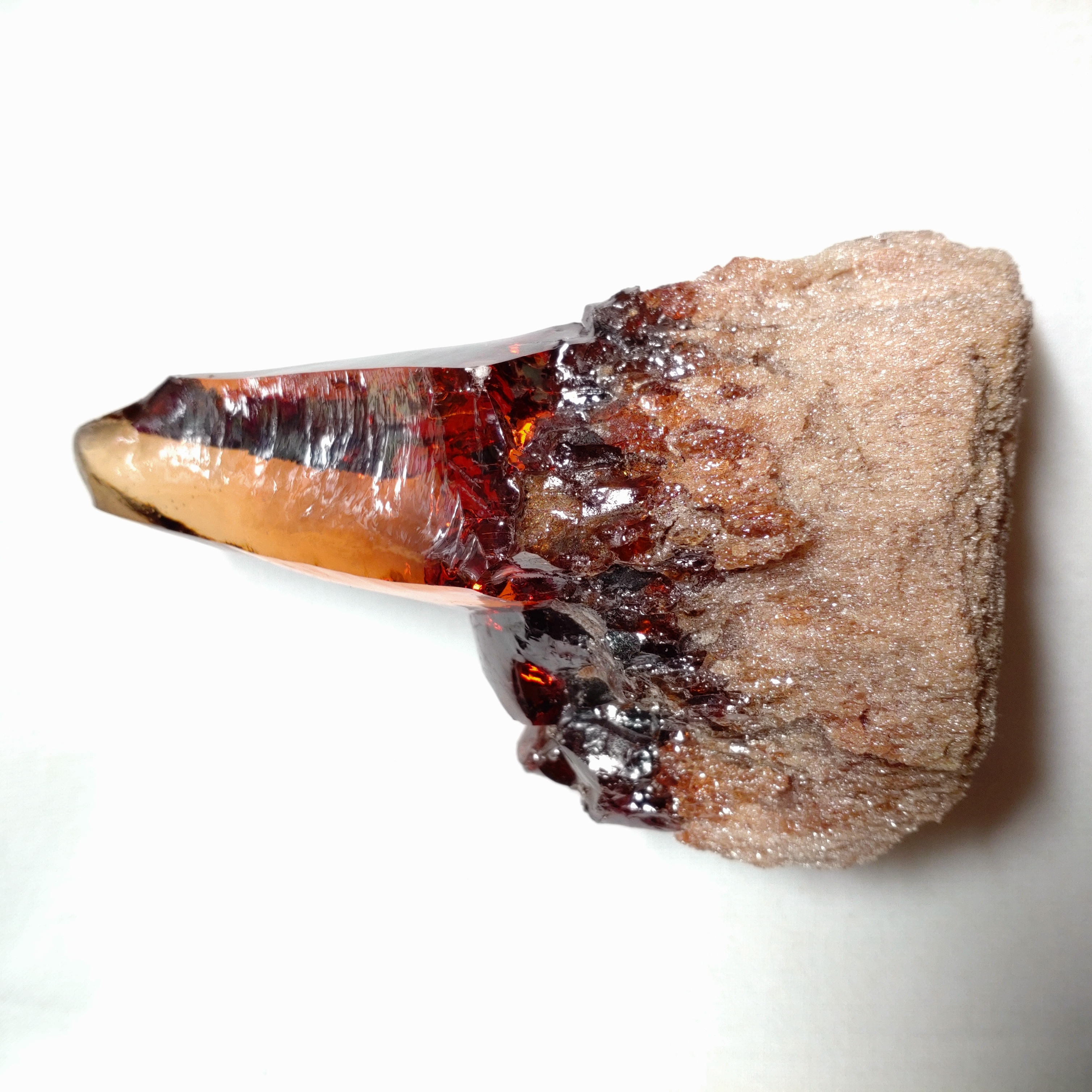 約600g-シャンパンCZ-ノーカット結晶原石-スカルメルト法 | 創星館