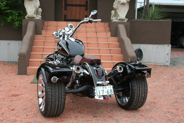 中古品！ワルキューレ BIGBEAT製カスタムRフェンダー ブラックペイント LEDインテグレートテールランプ付き