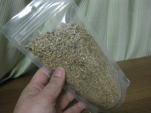 デュビアフード【黒糖入り】 | 爬虫類倶楽部