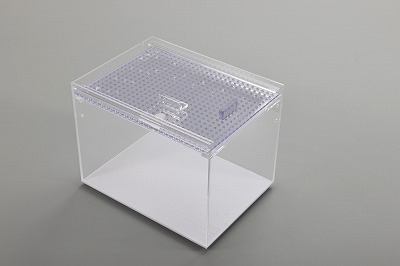 ハチクラ監修 プレミアムレプタイルケース 200×150×150mmサイズ