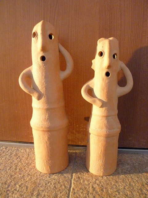 はにわ、踊る人々のレプリカ はにわ、踊る人々のレプリカ 抜群の造形美、工人たちの技 特別展