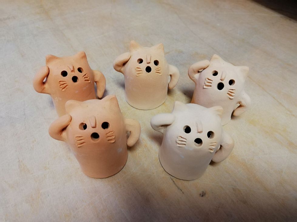 開運 ねこはにわ 猫埴輪 踊るはにわタイプ | はにわ処さかもと