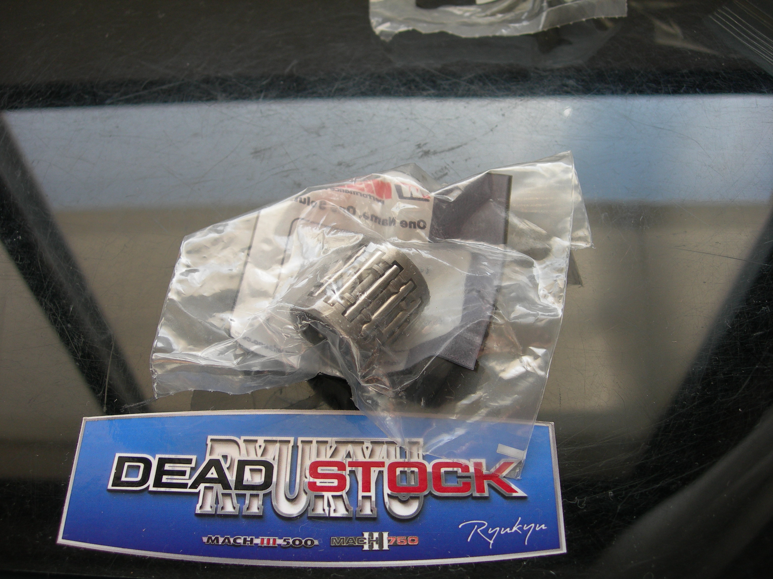 750SS H2】ニードルベアリング、スモールエンド WISECO | Dead