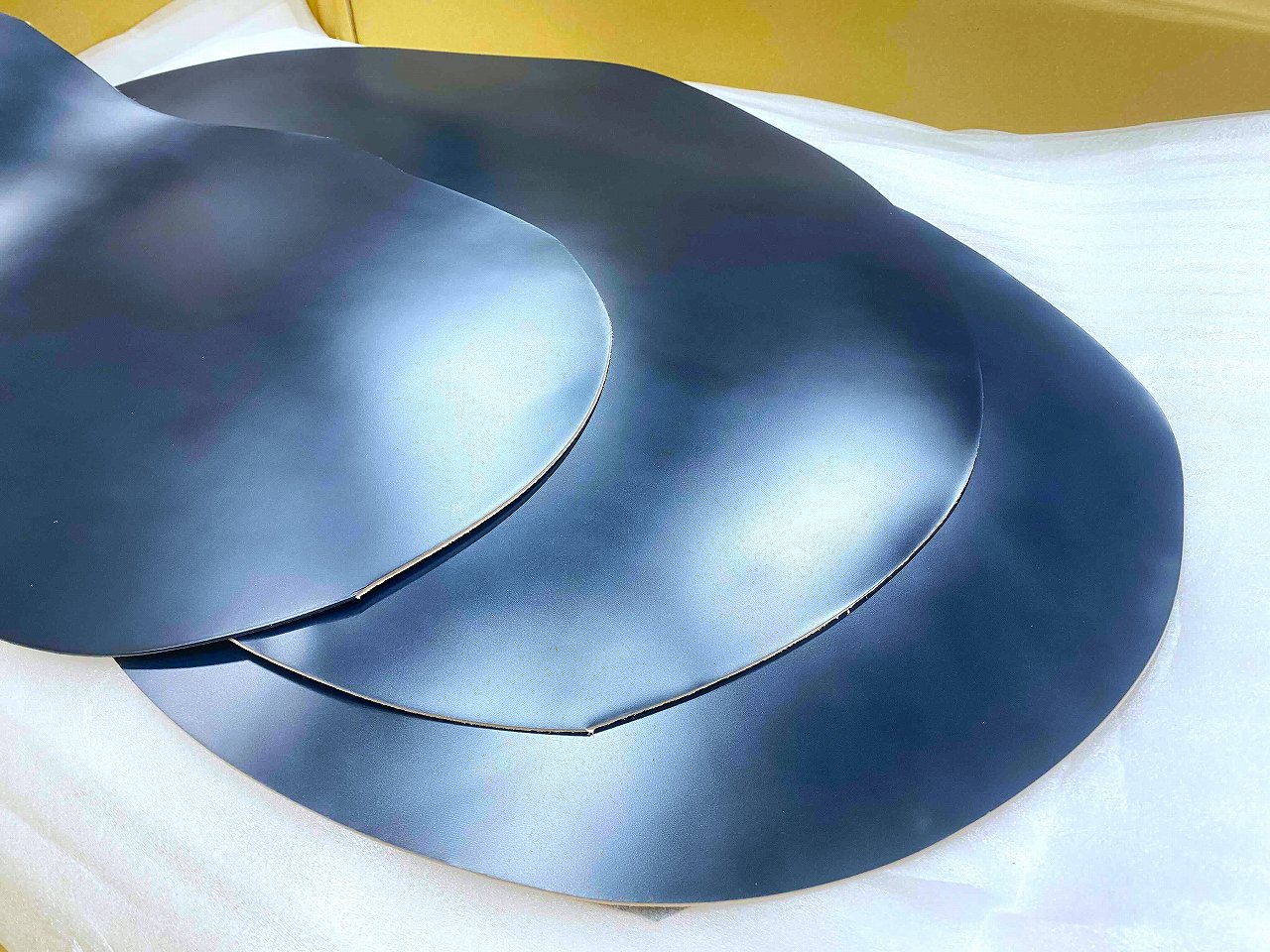 コードバン レザークラフト 材料 ナチュラル漉き加工済み 新喜皮革 1mm前後 経年変化が楽しめます！複数購入送料無料 コードバン 黒 | レザークラフト・ドット・ジェーピー - レザー