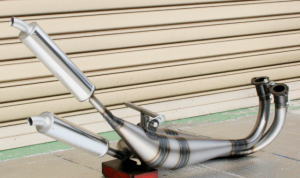 R1-Z 右2本クロスチャンバー TYPE-1 | 株式会社ケイツー・テック