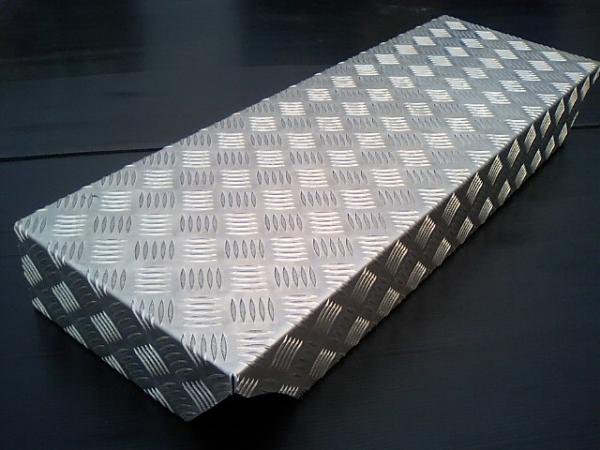 ジムニーJB23用リアラゲッジボックス | KENP-factory