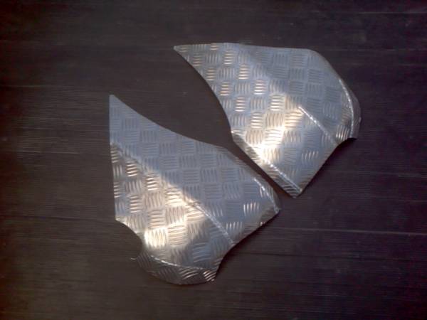 jb23w コーナーガード ジムニーJB23W用リア・コーナーガード【アルミ縞板製